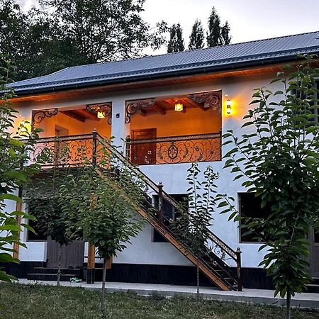 Hayat Guesthouse Nuratau Mountain Yukary-Ukhum المظهر الخارجي الصورة