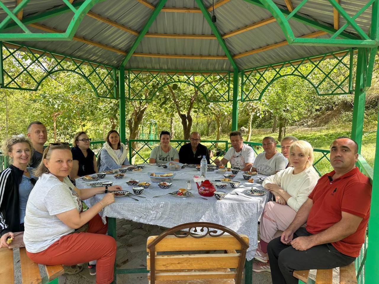 Hayat Guesthouse Nuratau Mountain Yukary-Ukhum المظهر الخارجي الصورة